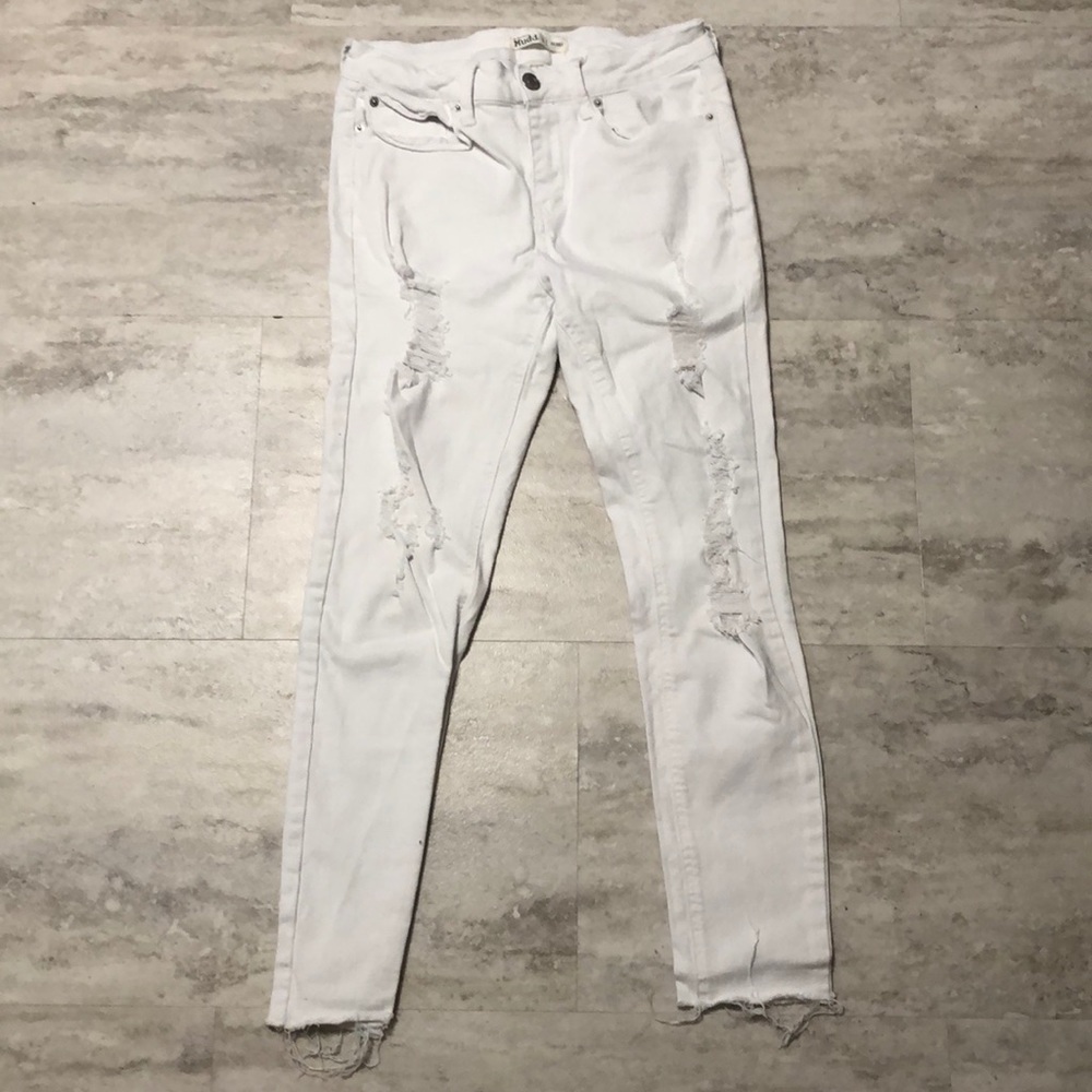 White skinny jeans (mudd)